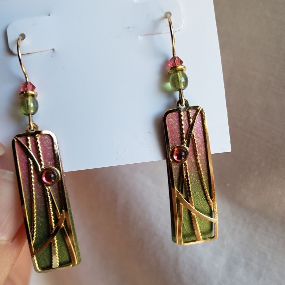 Fashion earrings 
